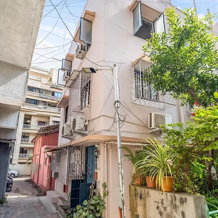 Apartment Tori 1bhk In Bandra W By Square One *