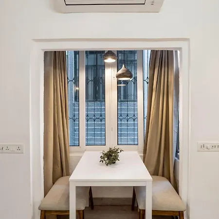 Vera 1bhk In Khar W By Square One Mumbai