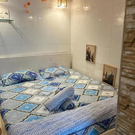 Apartment Den Near Carter Sea Mumbai