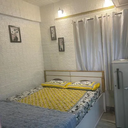 Private Bandra Apartment *