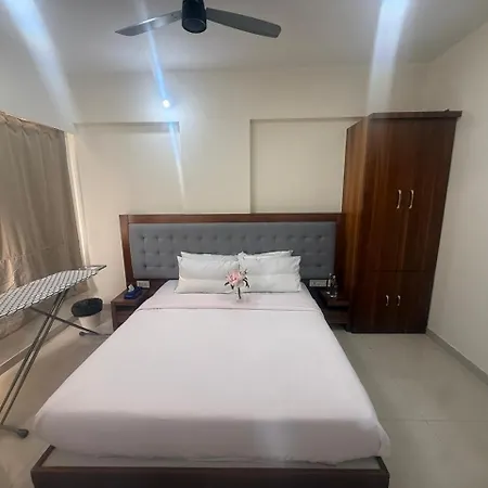 Apartment 2bhk Beside Hiranandini-star Homes Powai