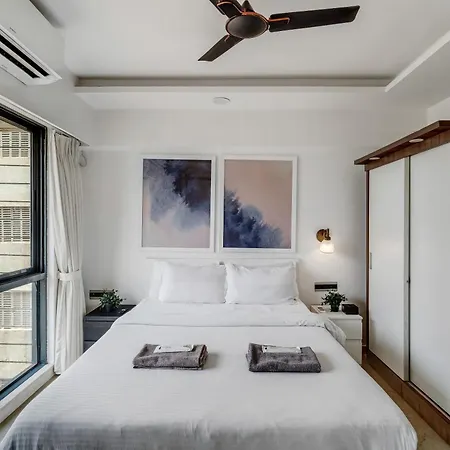 Brio Near Bkc Pool Wi-fi Kitchen Apartment Mumbai