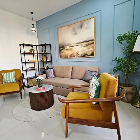 Lite - Dadar West Apartment