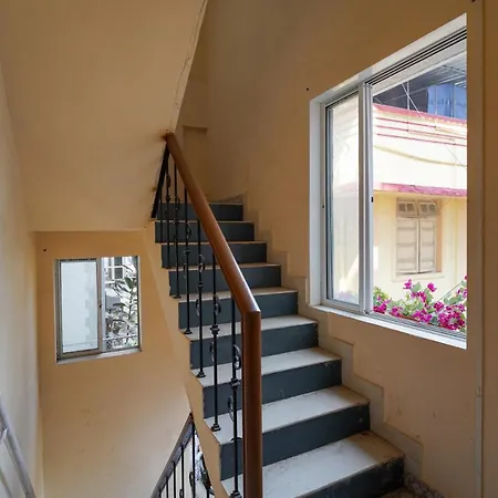 Vera 1bhk In Khar W By Square One