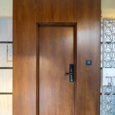 Apartment Amber 1bhk In Khar W By Square One