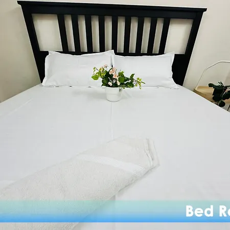 1 Bedroom Service In Shivaji Park By Florastays *