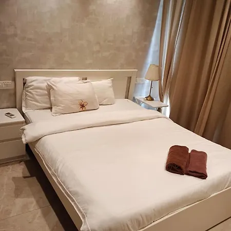 Apartment Flexi Quarters 1 Bhk Service *