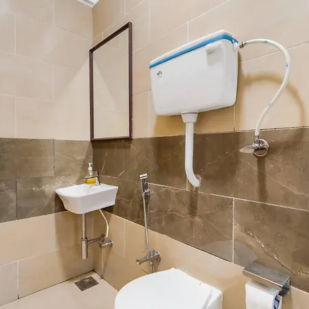Apartment Earthy: Large 1 Bhk In Gated Society *