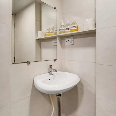 Apartment Cleo: Cozy 1bhk In Khar Near Bandra *