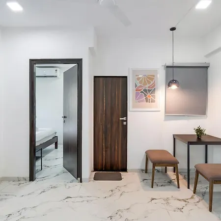 Zara Chic 1 Bhk Bandra W Gated 247 Security