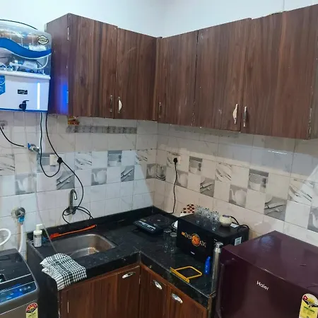 Iss 506 Private With Balcony Andheri West Apartment Mumbai
