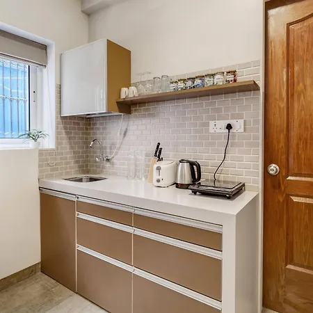 Apartment Maven Cozy Khar West 1bhk Near Bandra