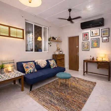 The Henrys House 1bhk Chapel Road *