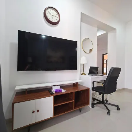 Lite - Dadar West Apartment
