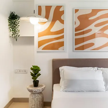 Apartment Aura Stylish 2 Bhk In Secure Gated Building Mumbai
