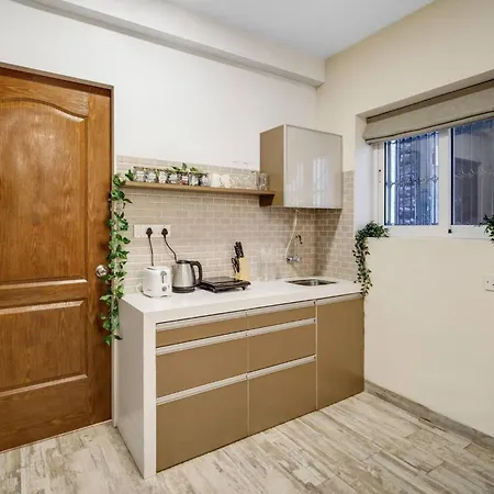 Apartment Cleo: Cozy 1bhk In Khar Near Bandra *