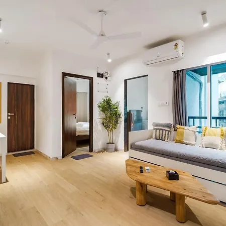 Nova Chic 1 Bhk Bandra W Gated 247 Security Apartment *