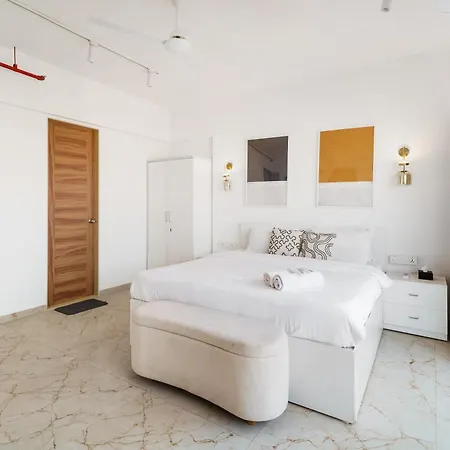 Anya 2bhk Near Bkc By Square One Apartment