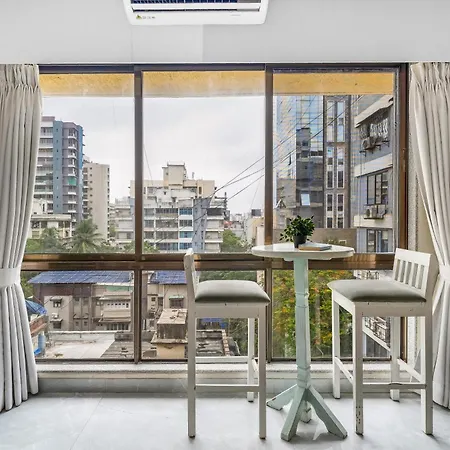 Apartment Mezzo Pvt 3bhk In Bandra By Square One *