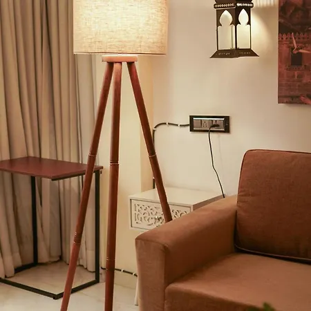 Apartment Oak 1bhk In Bandra W By Squareone *