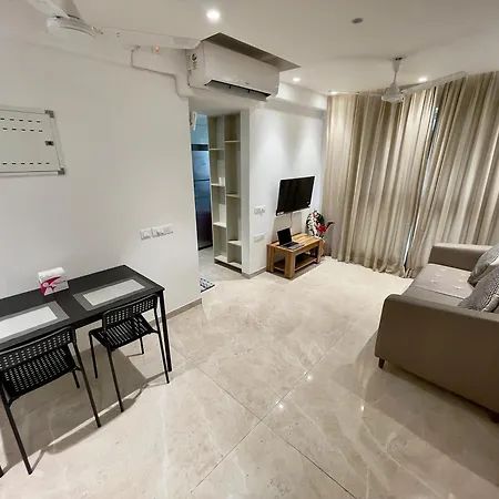 A Embassy 1 Bhk In Hiranandani Powai *