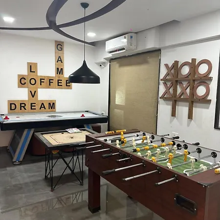 Aer Apartment *