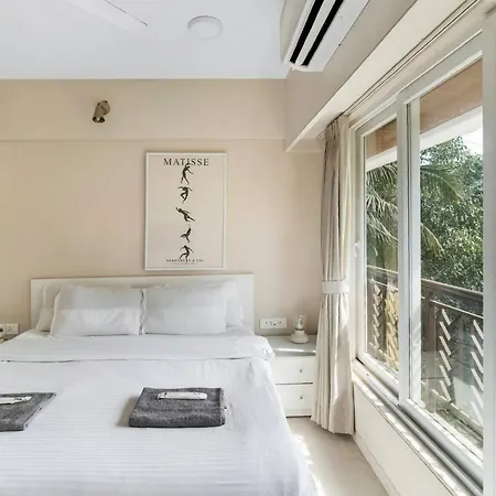 Tao Private 3bhk In Bandra Apartment