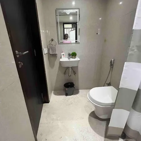 Apartment Connekthomes - Luxurious Modern Bliss In Bandra - 6br *