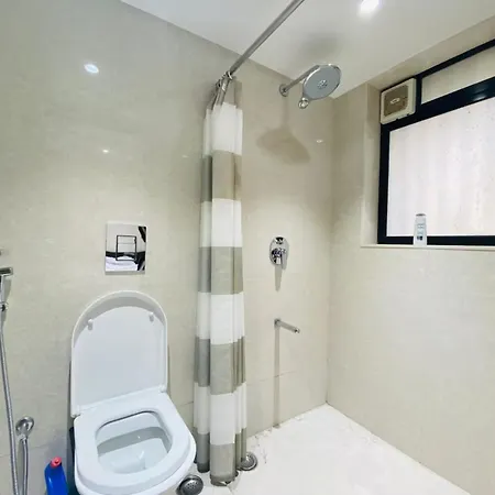 Apartment Connekthomes - Luxurious Modern Bliss In Bandra - 6br Mumbai