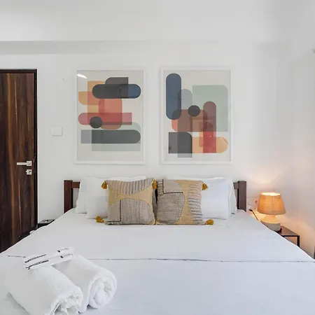 Zara Chic 1 Bhk Bandra W Gated 247 Security Mumbai