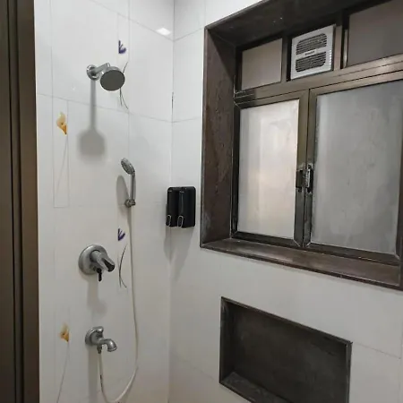 Bachis Nest Luxury 5bhk With Lawn And Terrace