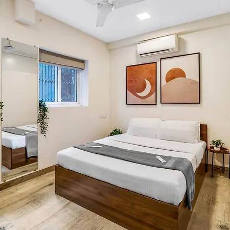 Maven Cozy Khar West 1bhk Near Bandra Mumbai