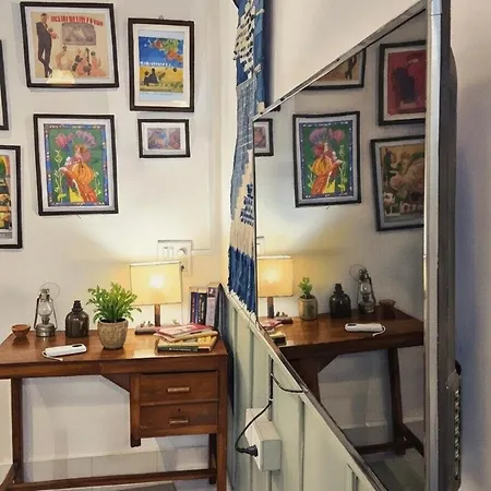 Apartment The Henrys House 1bhk Chapel Road *