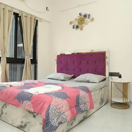 Ivy Downtown - 1 Bhk - Near Nesco And Sv Road Apartment Mumbai