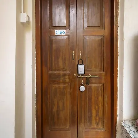 Cleo: Cozy 1bhk In Khar Near Bandra Apartment *