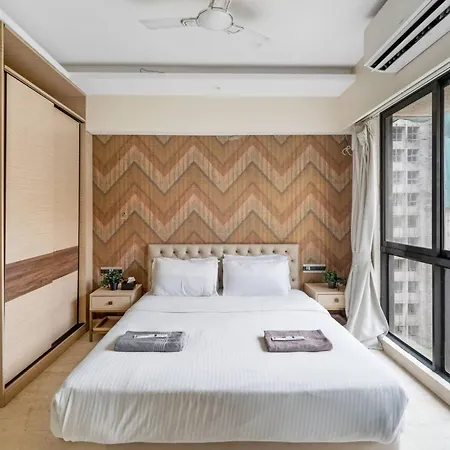 Tuscany Stylish 1 Bhk In Prime Gated Bkc Spot * Mumbai