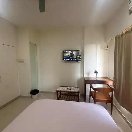 Apartment 3bhk Near Iit Powai - Star Homes