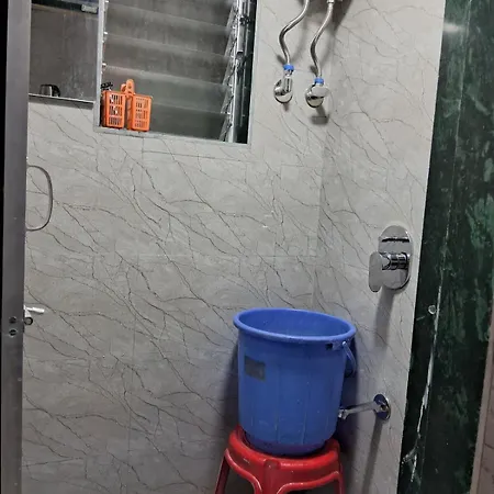 Gamma Business Men Ac Near Airport & Bkc *