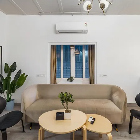 Apartment Vera 1bhk In Khar W By Square One