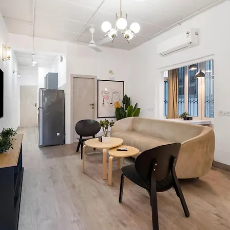 Vera 1bhk In Khar W By Square One Apartment *