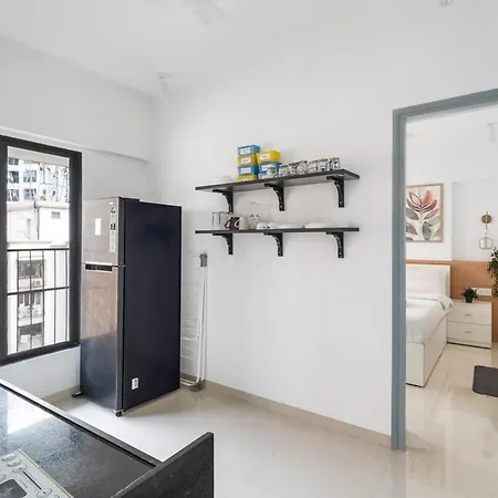 Apartment Evara 1bhk In Khar W By Square One *