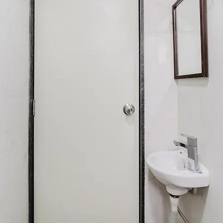 Oak 1bhk In Bandra W By Squareone Apartment