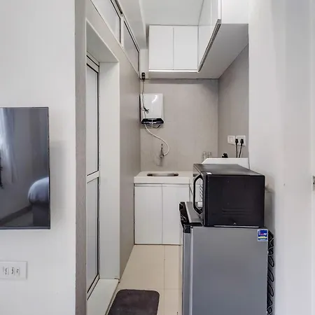 Lyon In Bandra W By Square One Apartment