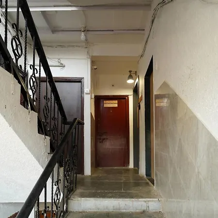 Apartment Sage - Cozy Chic Well-equipped In Bandra Mumbai