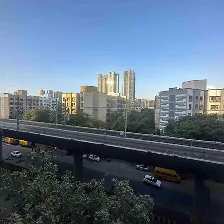 Iss 506 Private With Balcony Andheri West *