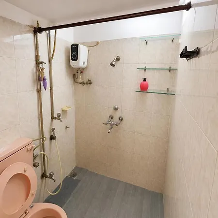 Pali Hill Isabel House 2bhk Apartment *