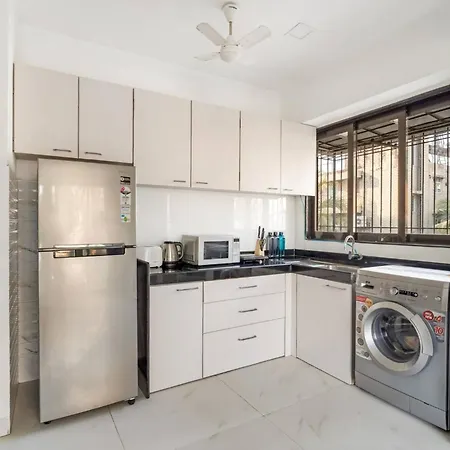 Athena Elegant 2bhk In Khar Gated Connected Mumbai