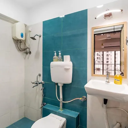 Evara 1bhk In Khar W By Square One