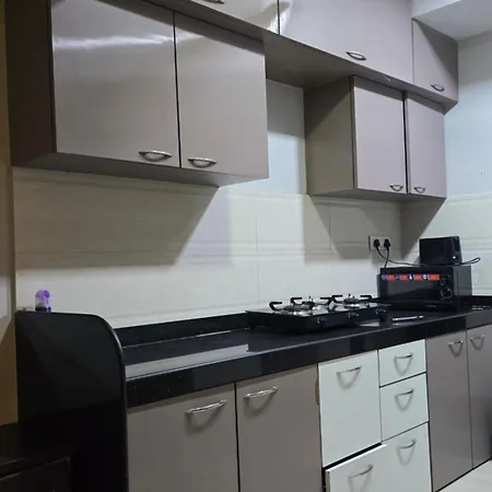 Ocean 360 Sea Facing Apartment- 1401 Mumbai