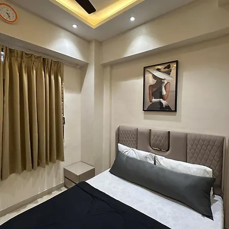 Apartment Izaara - 15 Mins From Lilavati & Nanavati